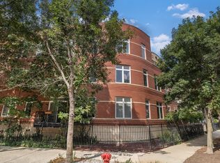 2758 W Francis Pl APT 202, Chicago, IL 60647