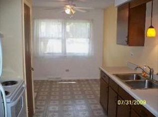 272 Bay St, Wood Dale, IL 60191