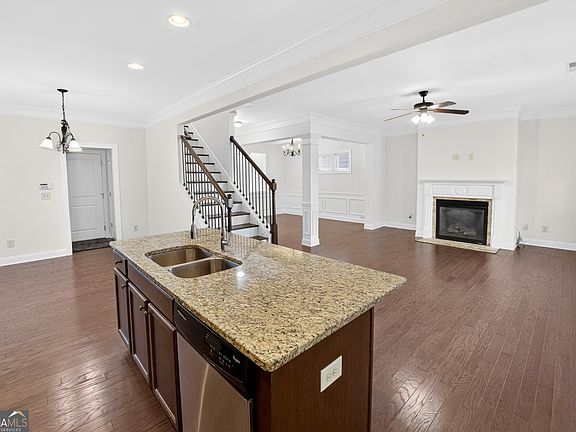 5th image of 269 Privet Cir