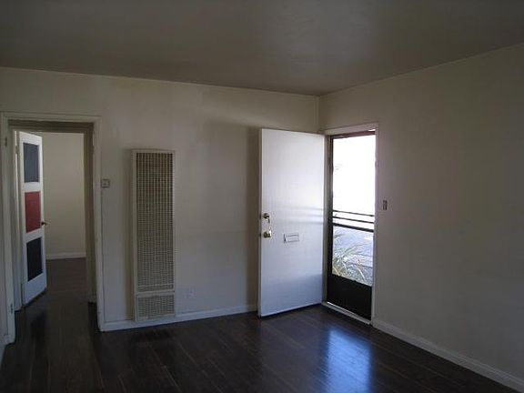 5th image of 4817 Topanga Canyon Blvd