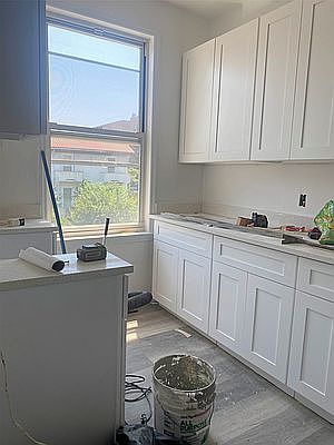 1st image of 27-58 27th St #4