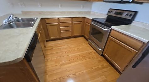 3rd image of 4922 E Court St