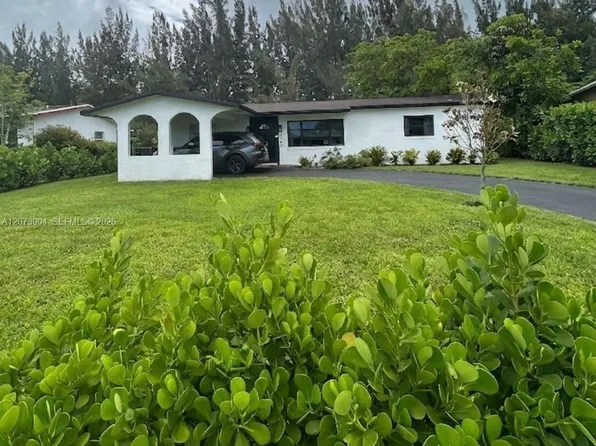 5450 SW 55th Ave, Davie, FL 33314