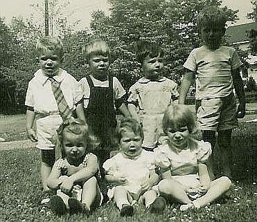 The kids of Yarmouth Road, 1948