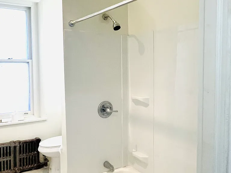 1428 Powell St #2 — Photo 8