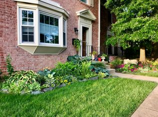1413 Admiral Dr, Woodbridge, VA