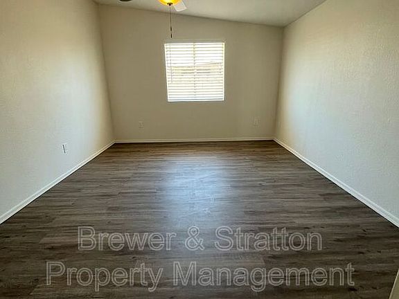 3rd image of 2223 W Morningside Dr