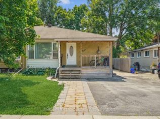 47 Davis Rd, Aurora, ON L4G 2B4