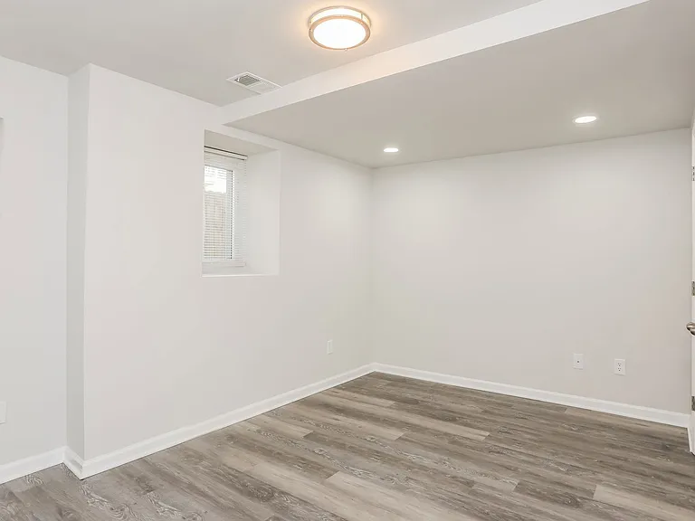 100 Terrace Dr NE #12 — Photo 10