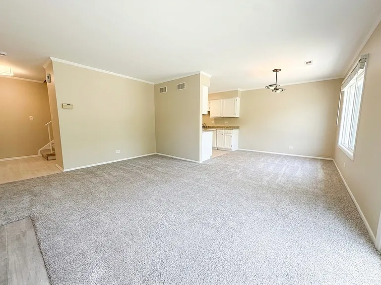 1344 Barclay Ln #1344 — Photo 6