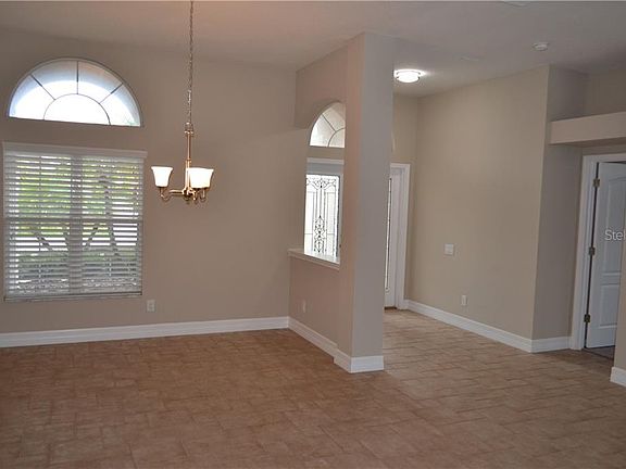 3rd image of 23514 Gracewood Cir