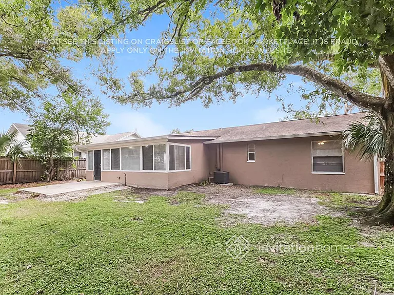 14008 Capitol Dr — Photo 16
