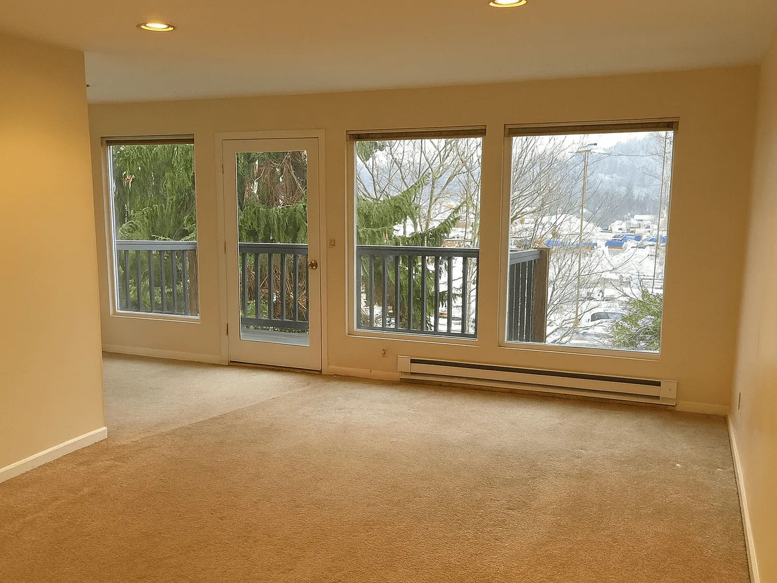 Marine Vista — Photo 4