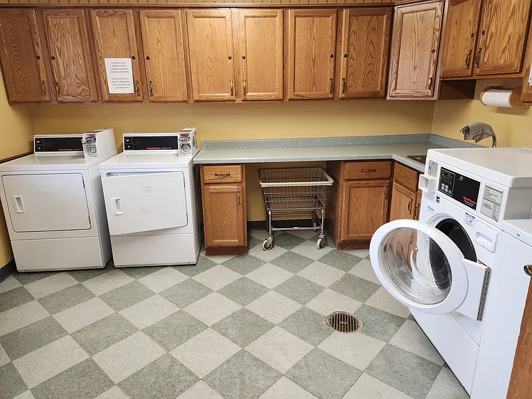 310 E Pine St #12 — Photo 7