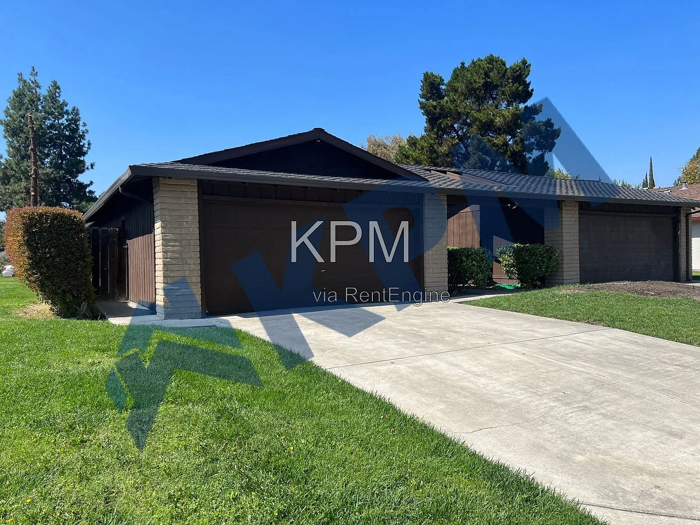 3 bed, 2.0 bath, 1147 sqft, $2,295 — Photo 1