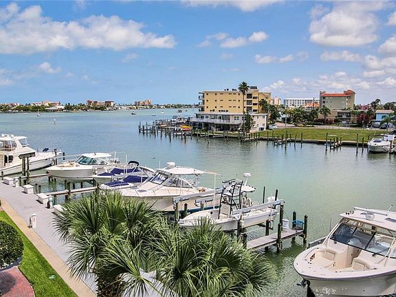 5th image of 202 Windward Psge APT 309