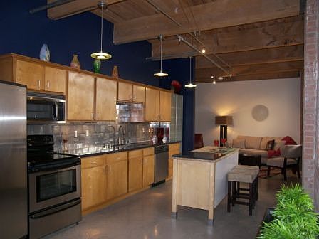 Kitchen to LA