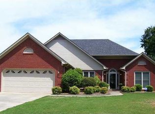 2711 Jarvis St SW, Decatur, AL 35603