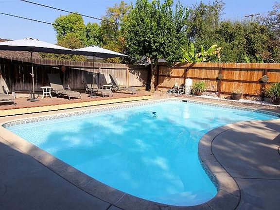 5th image of 322 W San Carlos Ave