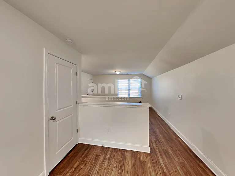 2461 Napa Valley Dr — Photo 10