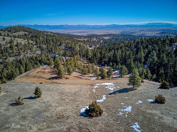 4th image of 16 Mule Trail Rd