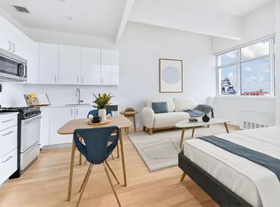 55 Hope St APT 516, Brooklyn, NY 11211