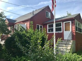 48 Baldwin Rd, Billerica, MA 01821