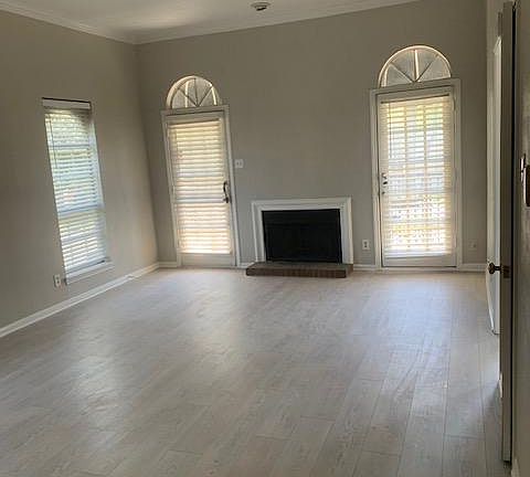 4th image of 4315 Cole Ave APT 106