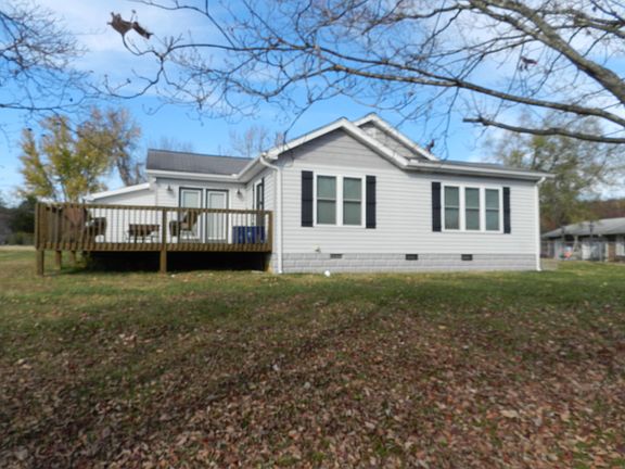 2nd image of 601 Dickerson St