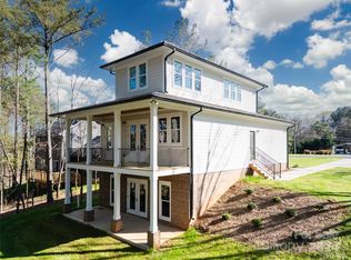 335 Island Cove Rd, Norwood, NC 28128