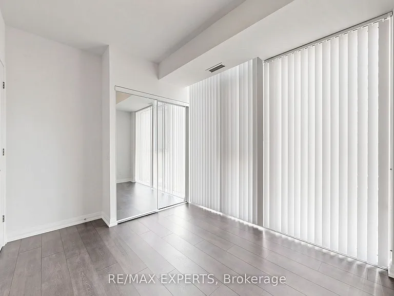 7895 Jane St #3506 — Photo 10