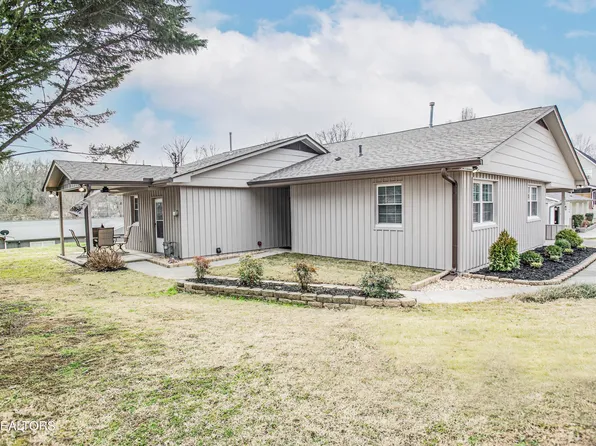 132 Pembroke Rd, Oak Ridge, TN 37830