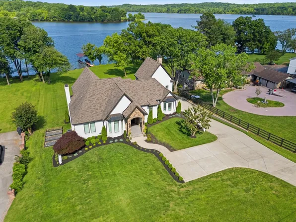 1167 Windsor Dr, Gallatin, TN 37066