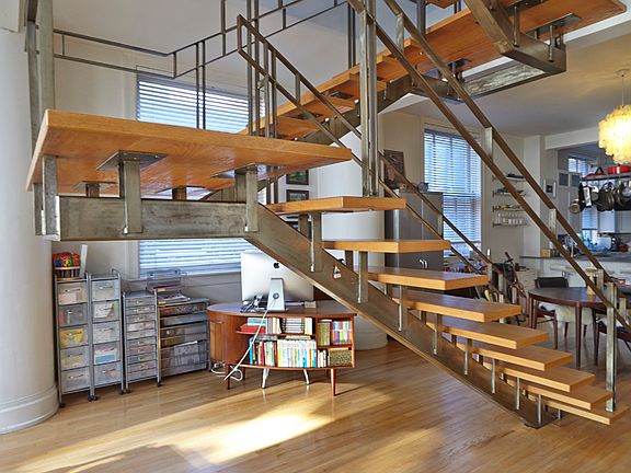 2nd image of 28 W 38th St APT 12E