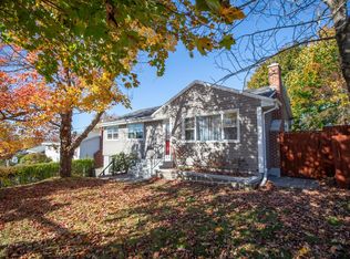 72 Mount Edward Rd, Dartmouth, NS B2W3K4
