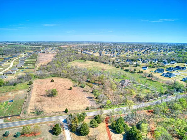 W Waterloo Rd, Edmond, OK 73025