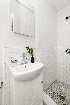 Rented by Freestone Property Group | media 5