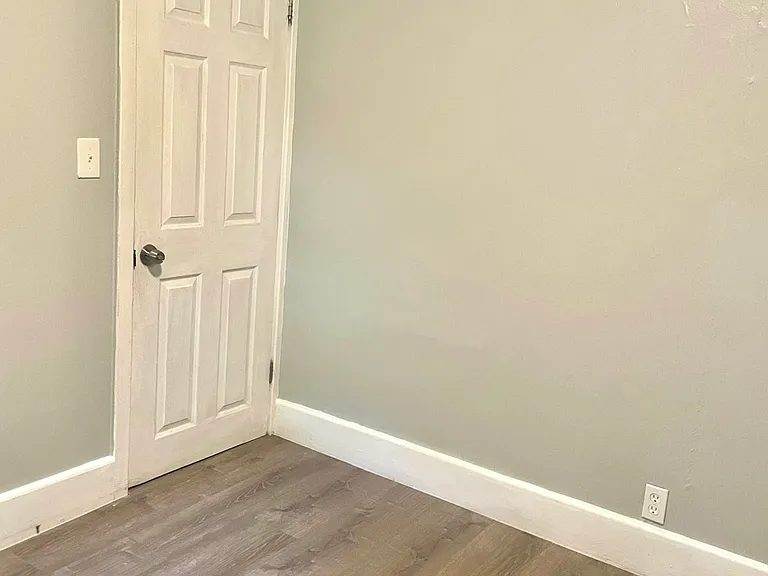106 Webster St #2 — Photo 12