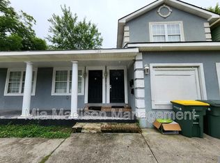 1129 E Bolton St #B, Savannah, GA 31404