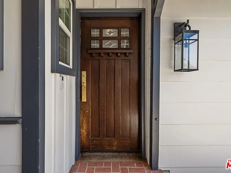 22417 Dolorosa St — Photo 3