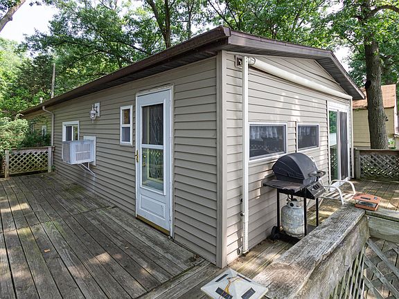 246 Tuttle Park Dr-101