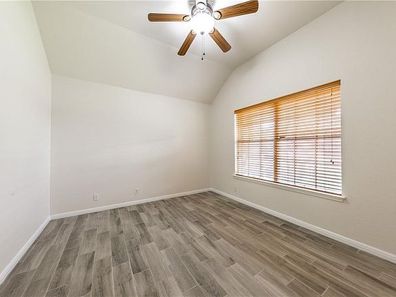 3rd image of 8128 Campeche Bay Pl