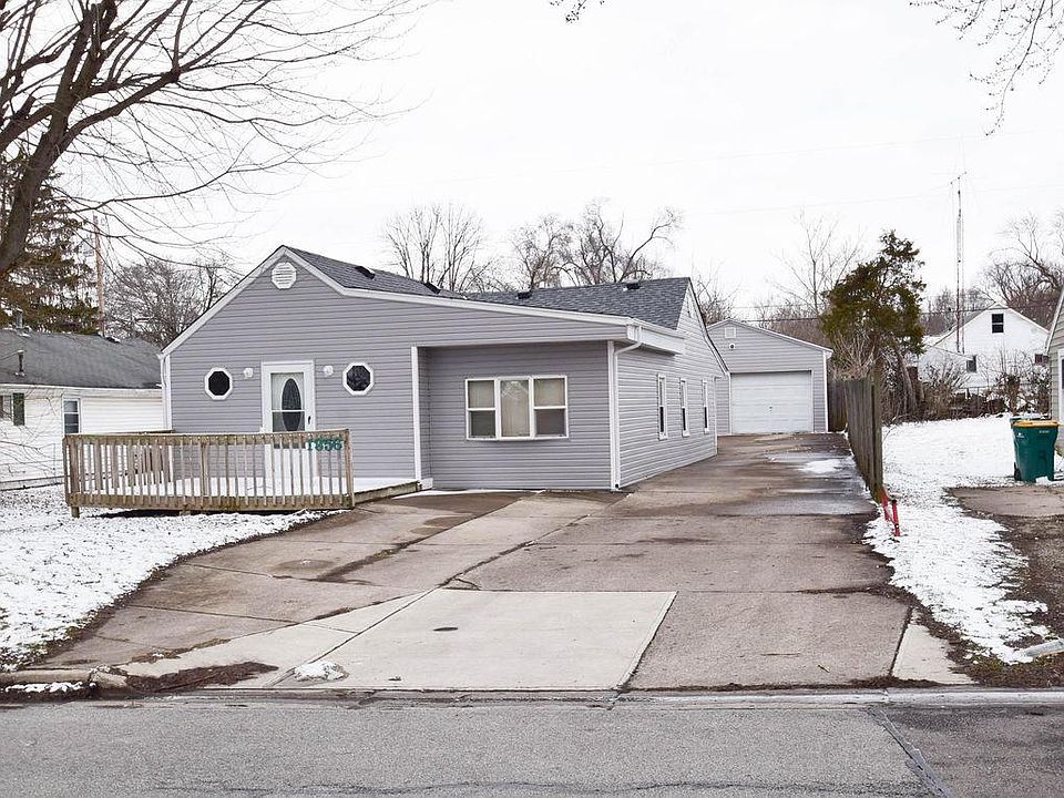 1st image of 1856 Montgomery Ave