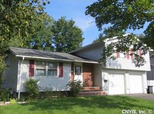 17 Mallard Path, Liverpool, NY 13090