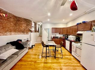153 Salem St #4, Boston, MA 02113