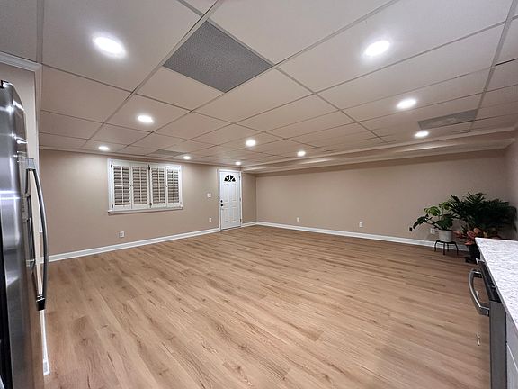 5th image of 2095 Lakeland Dr #Basement