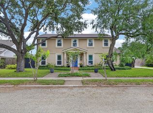 1010 Cairo Dr, Corpus Christi, TX 78412