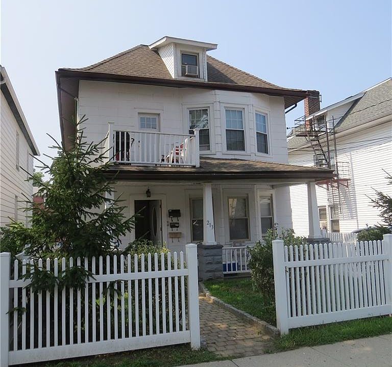 1st image of 213 Jessamine Ave Unit 2