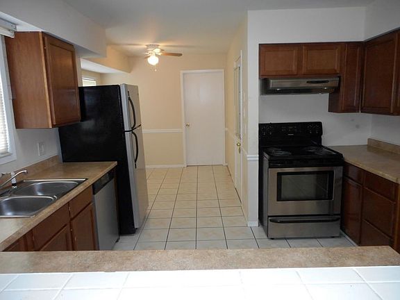 2nd image of 7511 Kimberly Lynn Ct