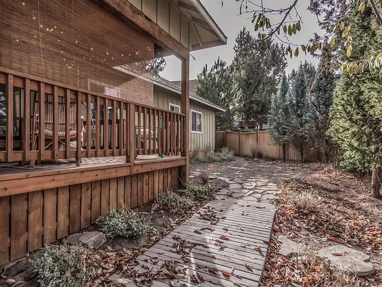 20237 Tristen Way — Photo 27